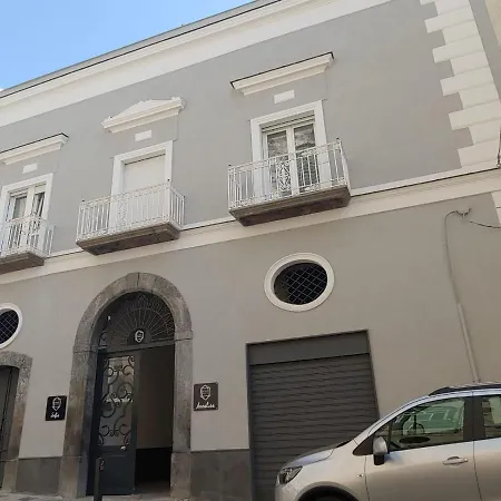 Stone House Annalisa